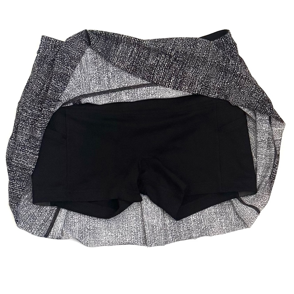 Lululemon Lost in Pace Skort Air Time Skirt Size 4 - Picture 6 of 8
